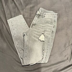 SHEIN Men’s Distressed Skinny Jeans